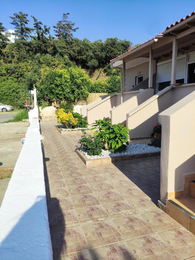 # 6 Giorgos & Chara Apartments Nea Kydonia Exterior foto